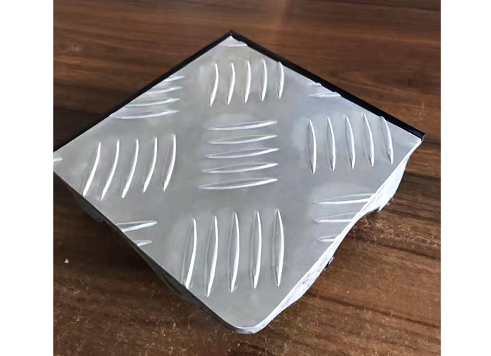 防滑铝板、钢板